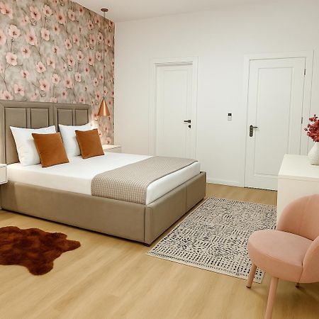 Hotel Capital Inn 티라나 외부 사진